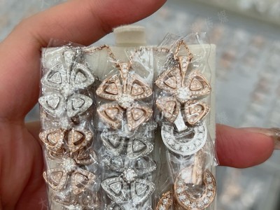各位代理们 可以推货多的款～