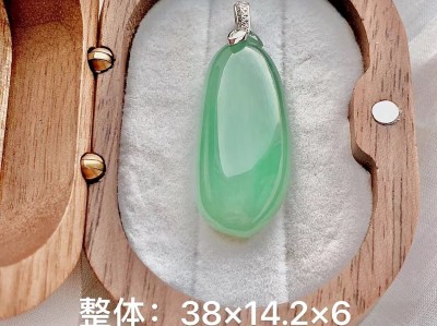 冰底晴绿胖福瓜